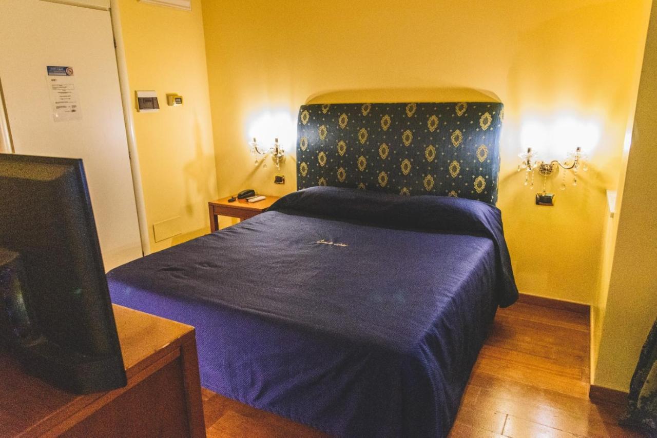 Canella Hotel Roma Ngoại thất bức ảnh