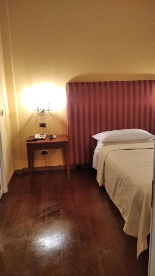 Canella Hotel Roma Ngoại thất bức ảnh