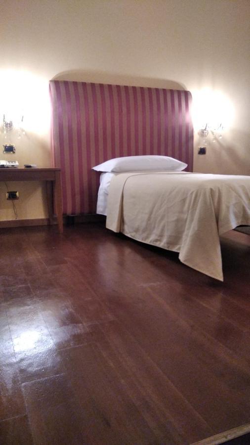 Canella Hotel Roma Ngoại thất bức ảnh